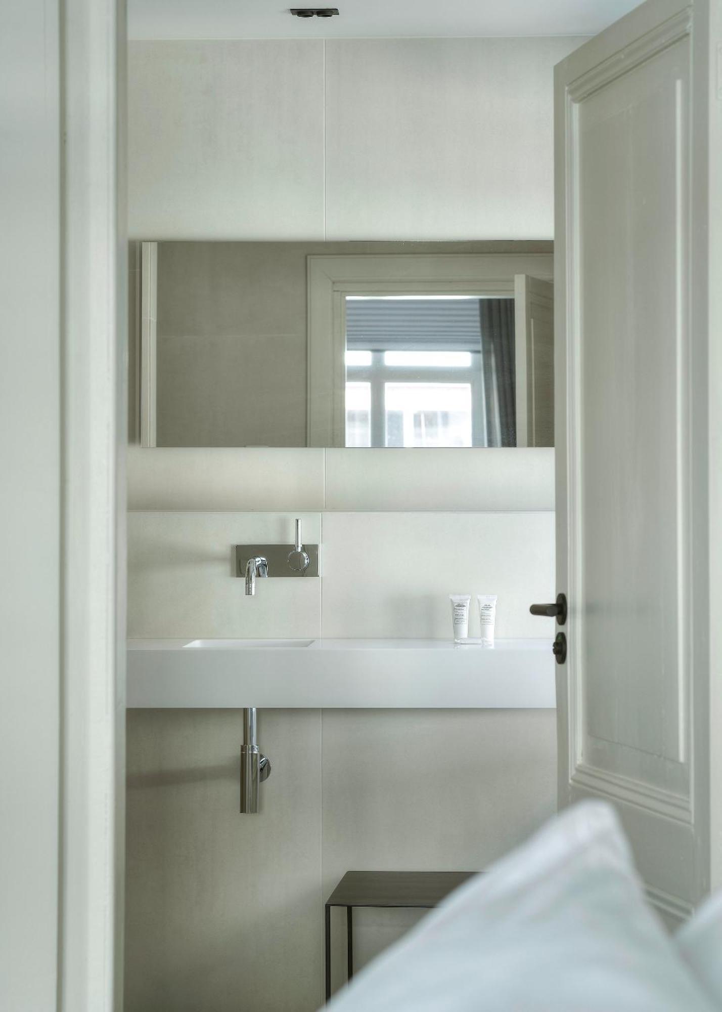 Kazerne Hotel - Member Of Design Hotels آيندهوفن المظهر الخارجي الصورة